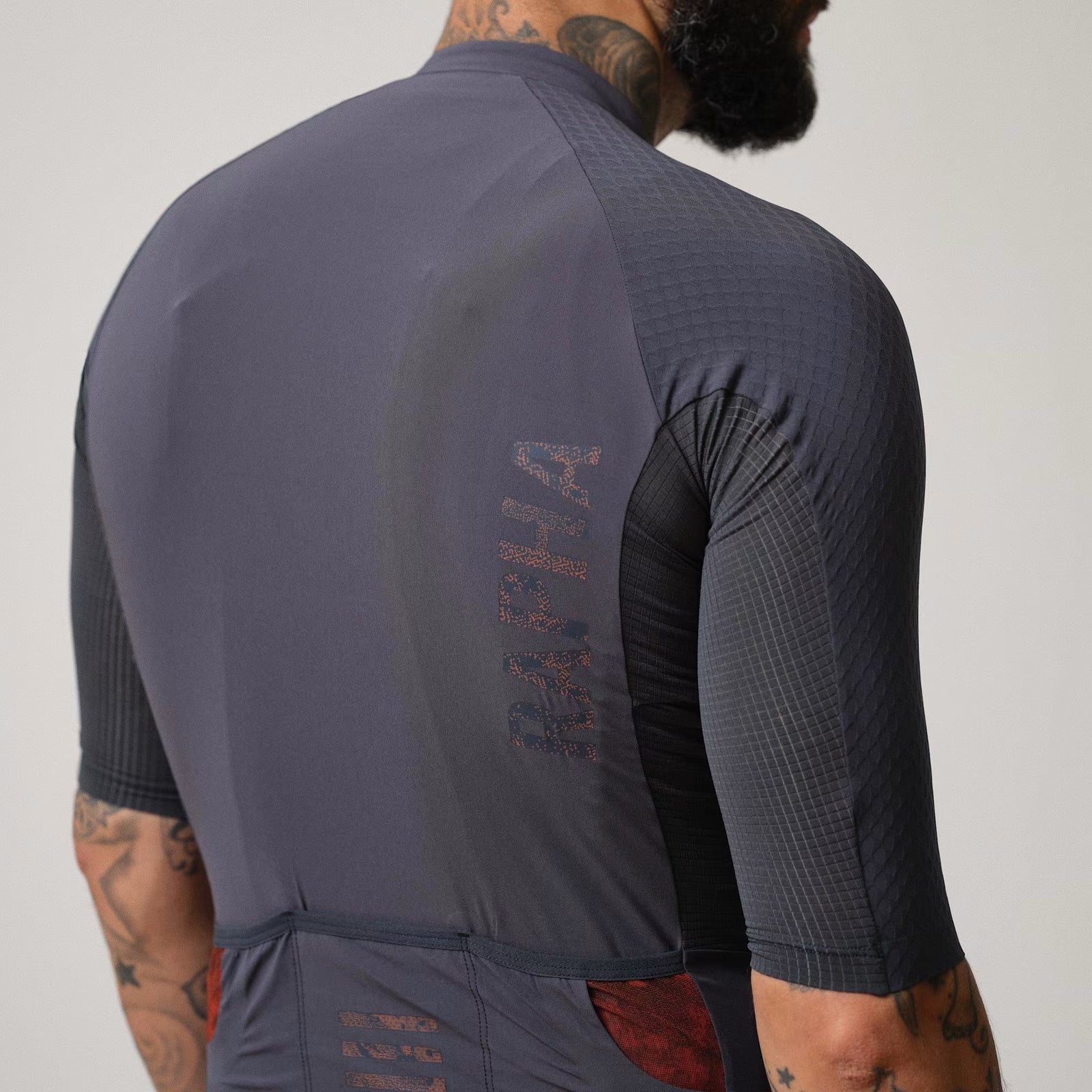Rapha Pro Team Gravel Jersey – hellobikery.com